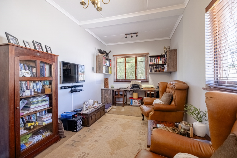 4 Bedroom Property for Sale in Summerstrand Eastern Cape
